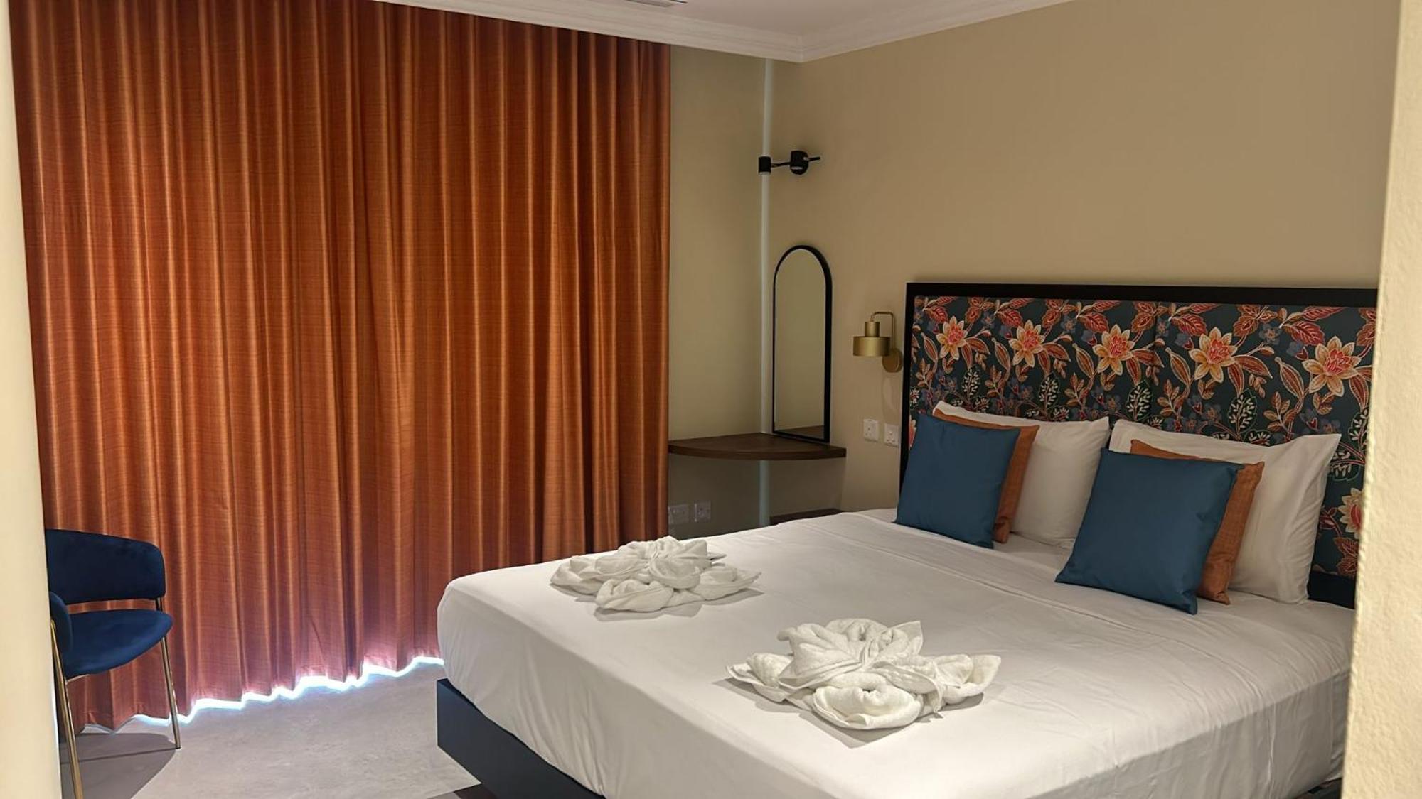 ואלטה King Charles Hotel מראה חיצוני תמונה