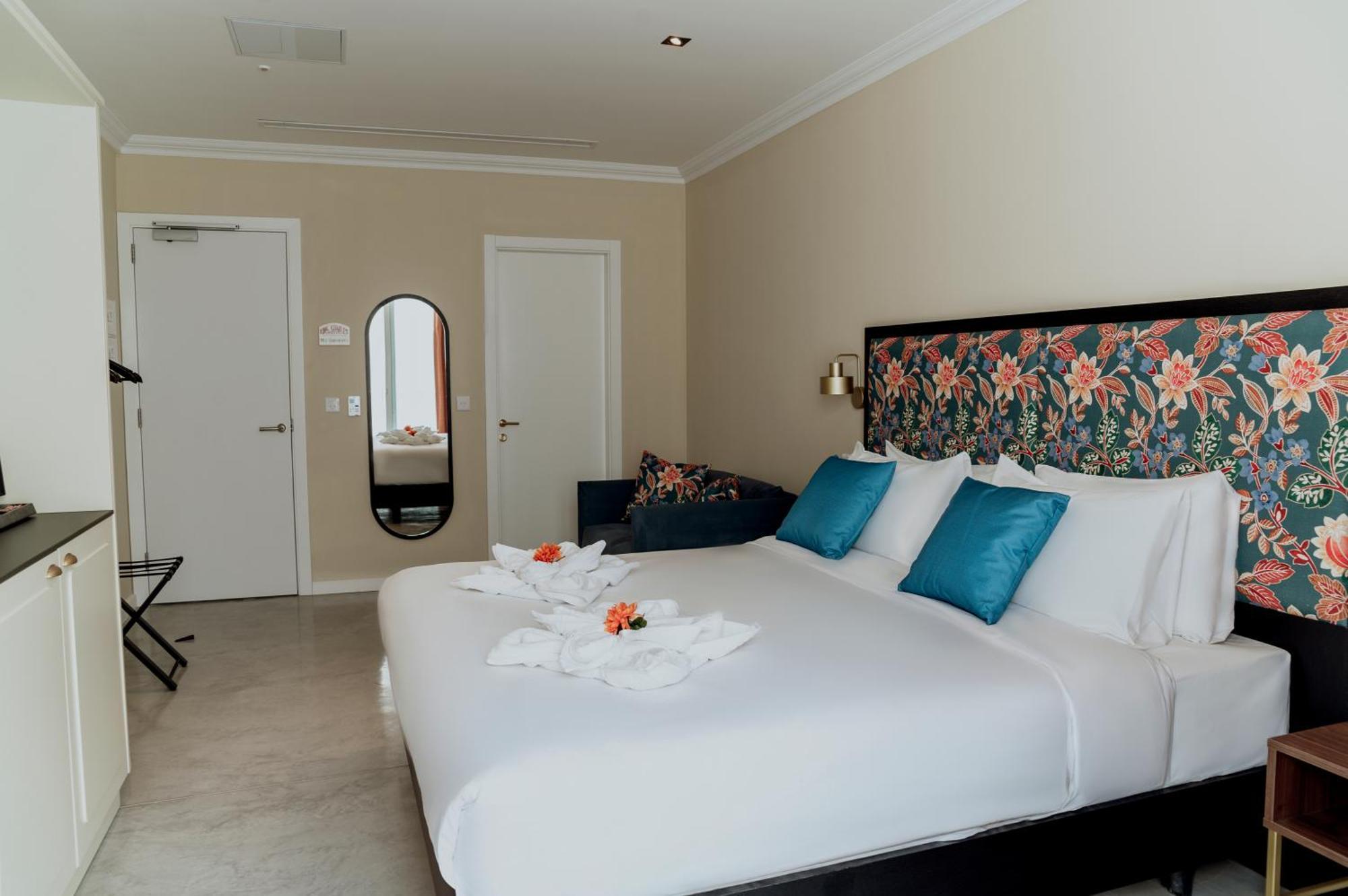 ואלטה King Charles Hotel מראה חיצוני תמונה