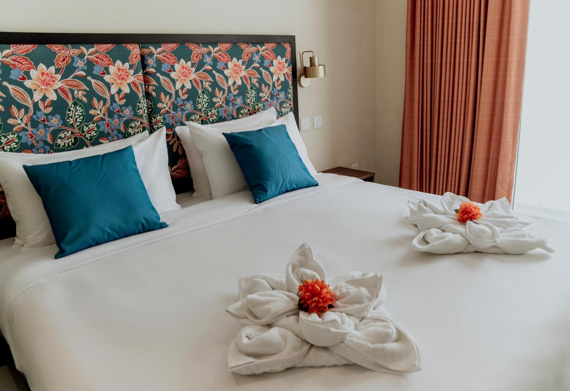 ואלטה King Charles Hotel מראה חיצוני תמונה