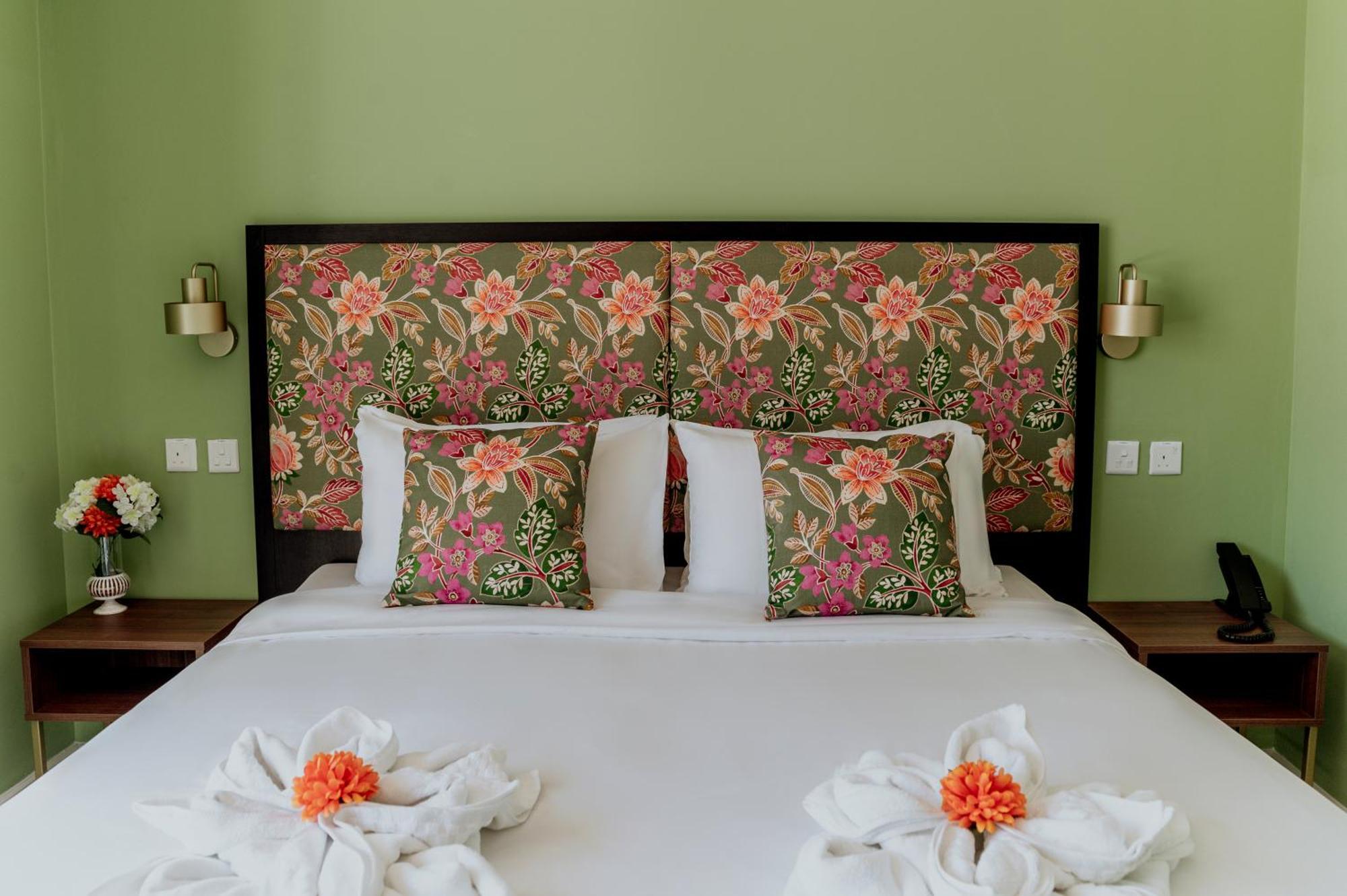 ואלטה King Charles Hotel מראה חיצוני תמונה